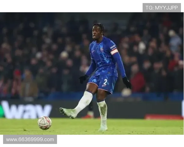 佛罗伦萨致敬科米索瓦诺利同席 佛罗伦萨致敬科米索瓦诺利同席